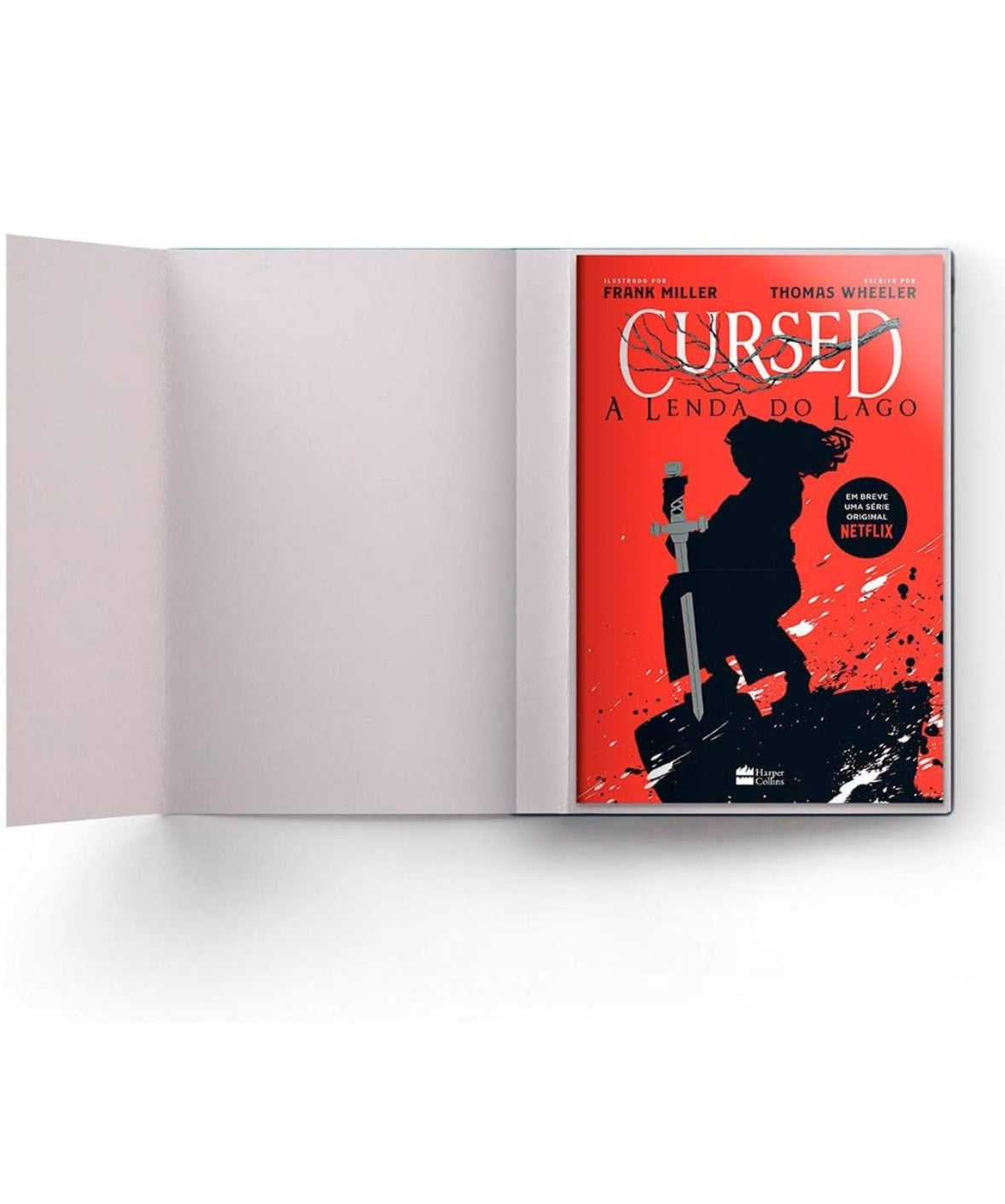 Cursed – A lenda do lago: Sobrecapa da série Netflix