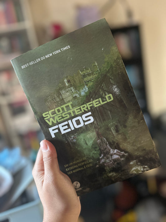 Feios - Scott Westerfeld (USADO)